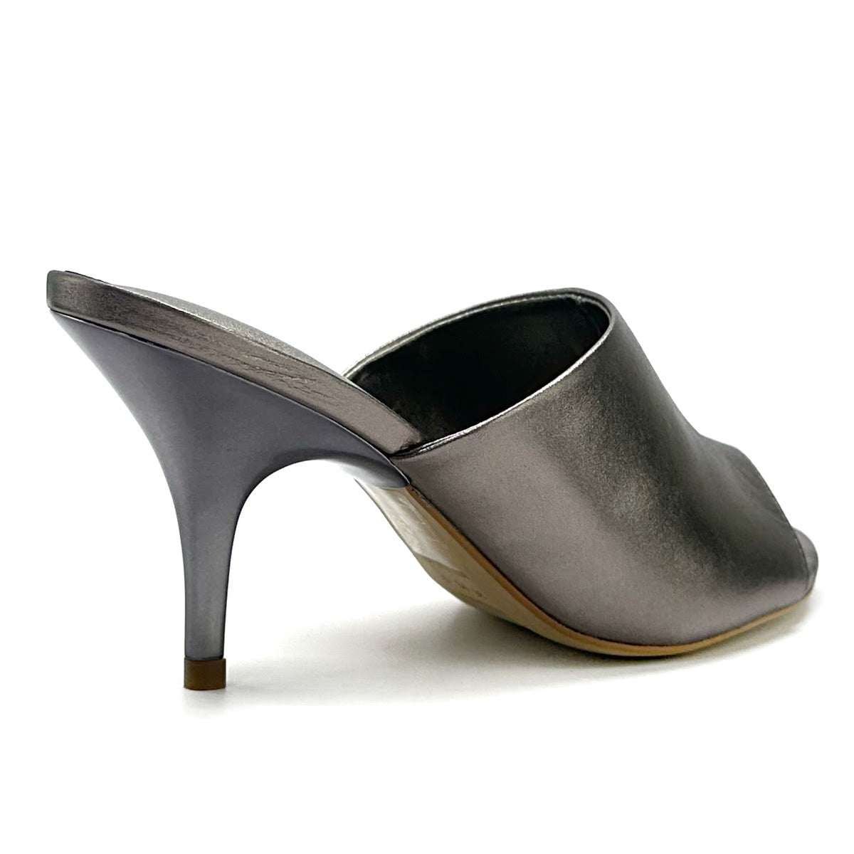Mule Nova de tacón fino en color Onix — Esenciales II de María Conchita Alcalá