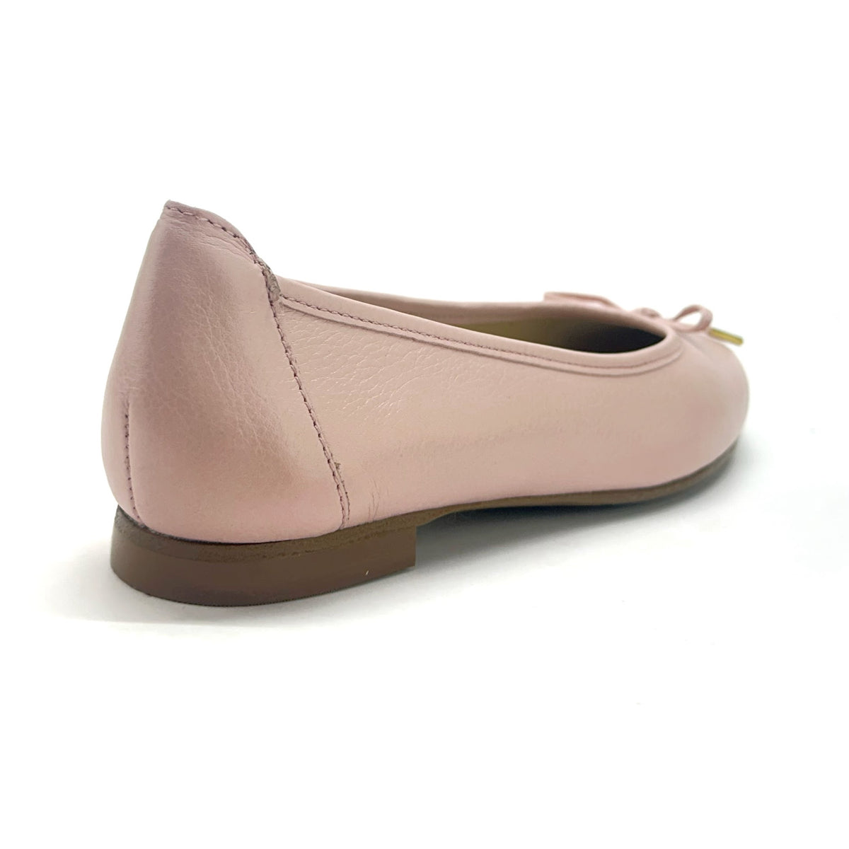 Ballerina Signature con lazo en color Cameo — Esenciales II de María Conchita Alcalá