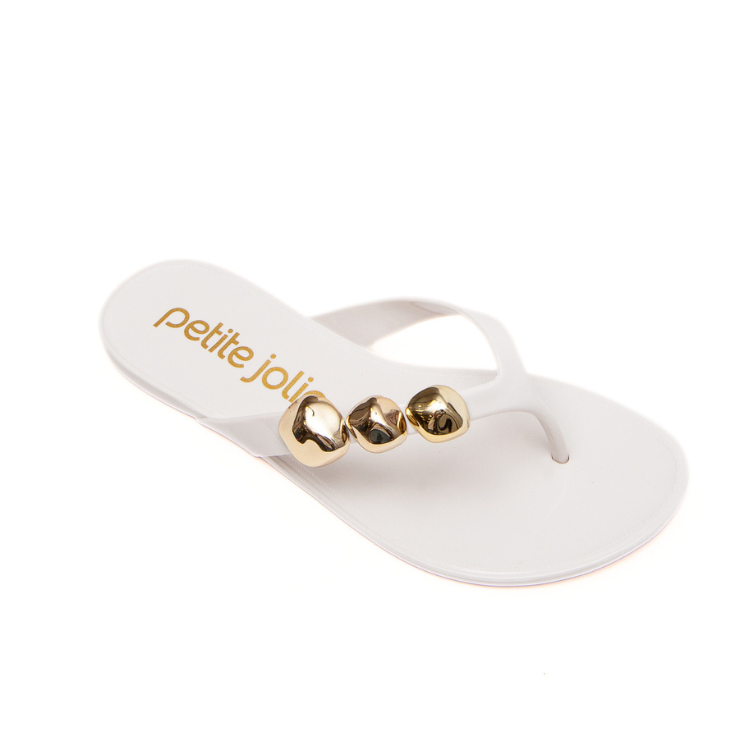 Chancleta de dedo con cadena en color White