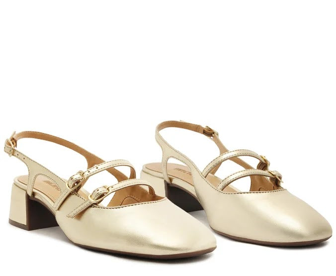 Slingback de punta cuadrada y tacón bajo