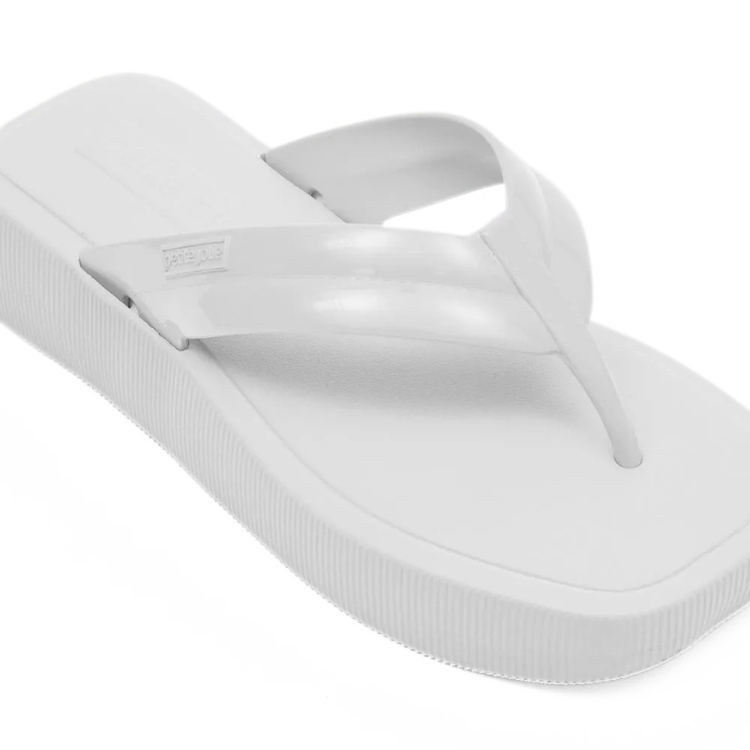 Chancleta de plataforma en color White