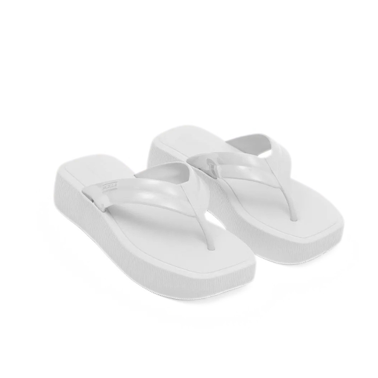 Chancleta de plataforma en color White