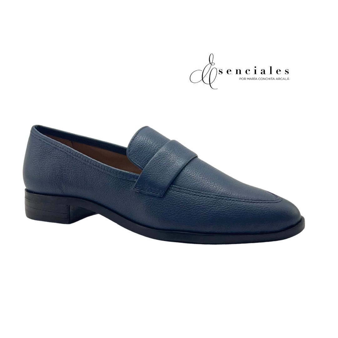 Mocasín Clásico de antifaz en color Denim — Esenciales II de María Conchita Alcalá
