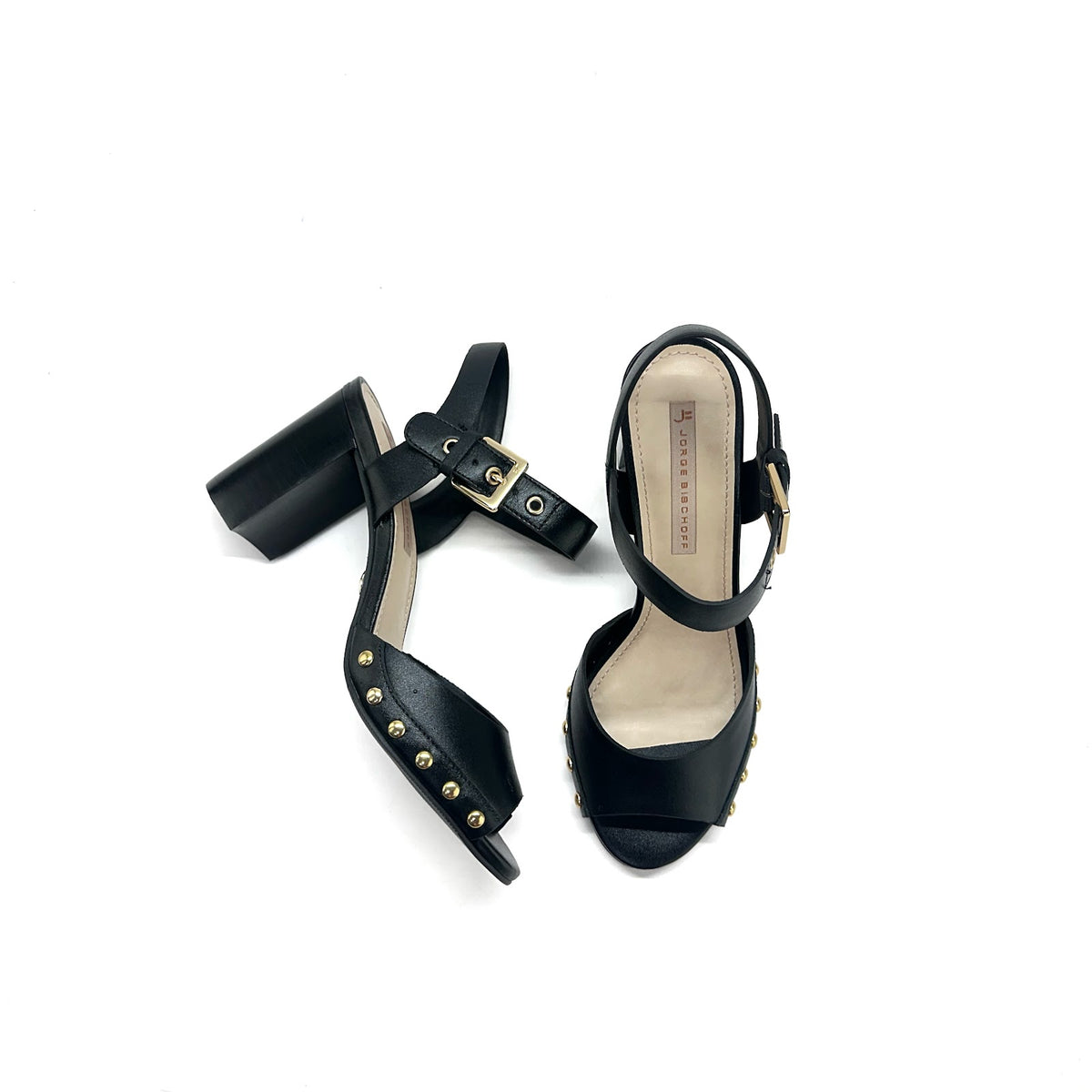 Sandalia de tacón ancho con tachas