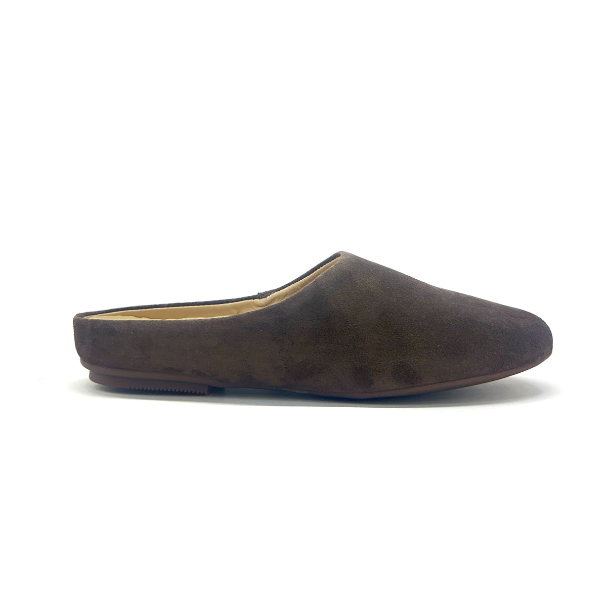 Slip-on de pelo en color Marrone — Esenciales II de María Conchita Alcalá