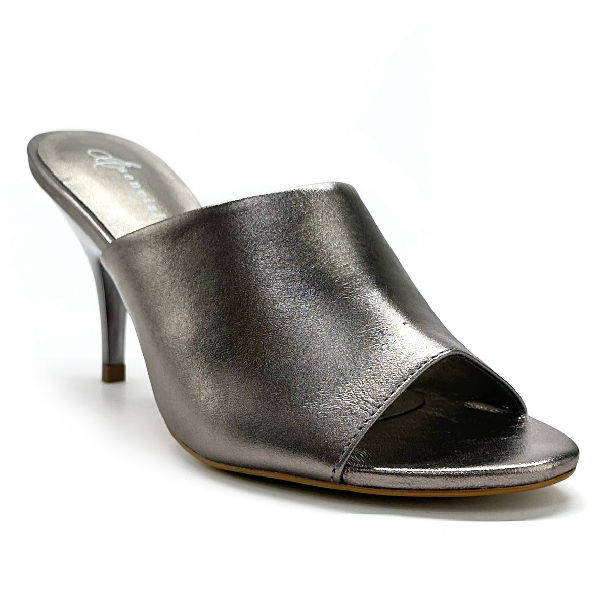 Mule Nova de tacón fino en color Onix — Esenciales II de María Conchita Alcalá